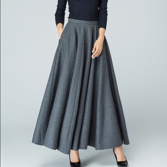 Kut from the Kloth Dresses & Skirts - SALE NWOT Kut From the Kloth Gray Maxi Skirt